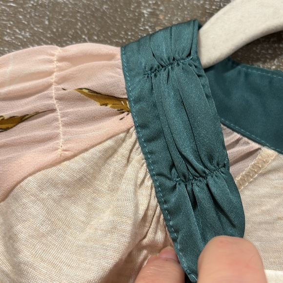 Anthropologie TINY boho multicolored floral ballon sleeved top size small - Picture 5 of 8